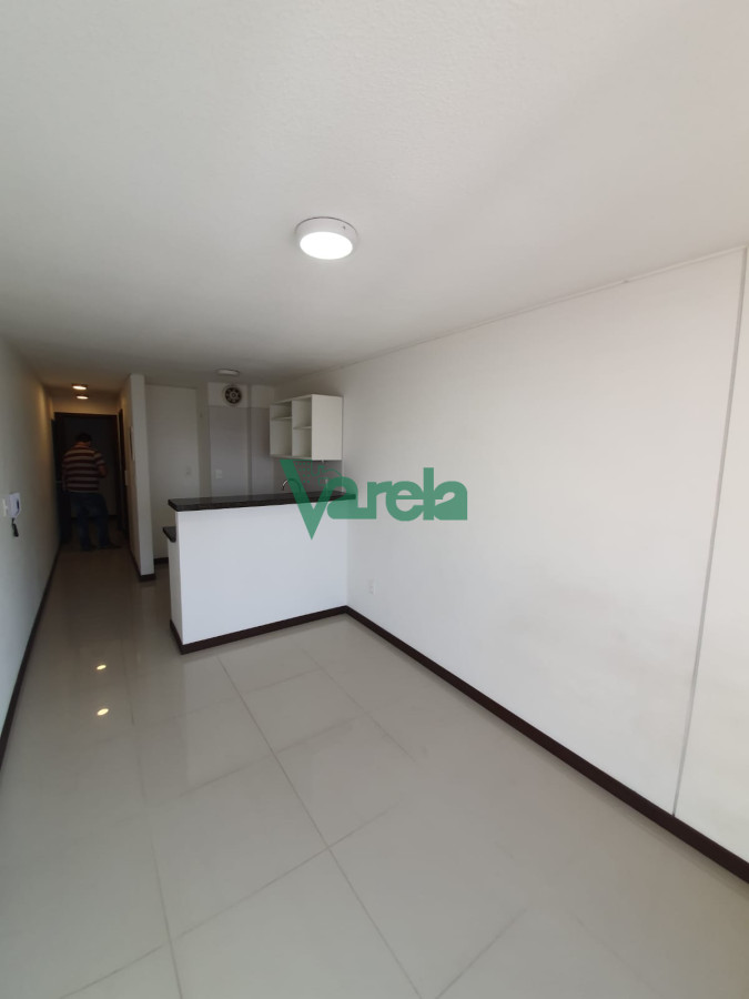 Apartamento ID.22631 - Venta Apartamento Monoambiente Piso Alto Ideal Renta Cordon