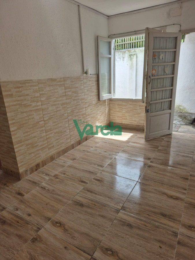 Apartamento ID.22828 - Alquiler Apartamento 1 Dormitorio 1 Baños Pocitos Patio