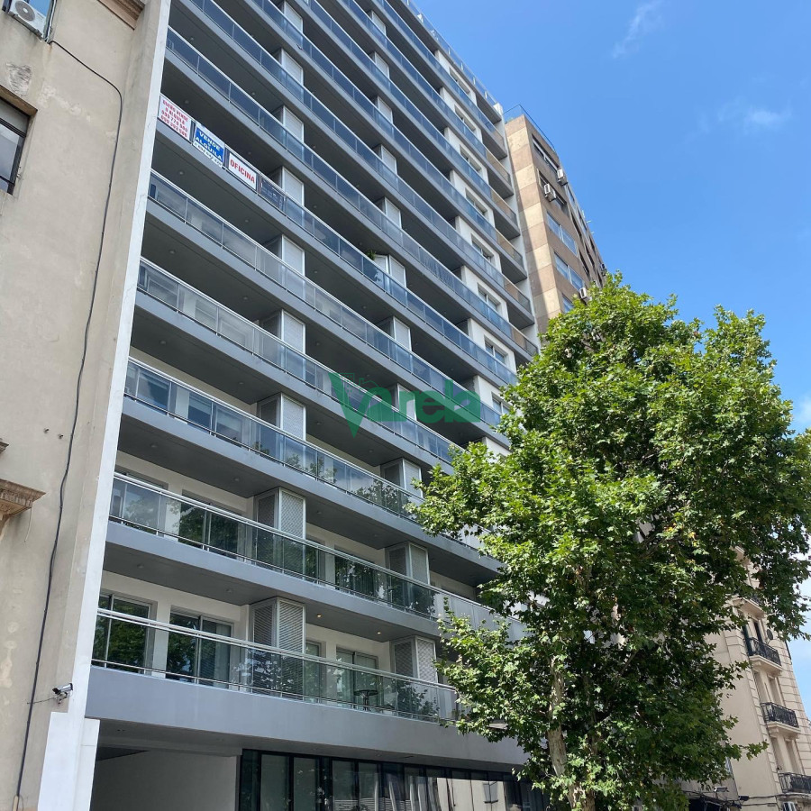 Apartamento ID.22631 - Venta Apartamento Monoambiente Piso Alto Ideal Renta Cordon
