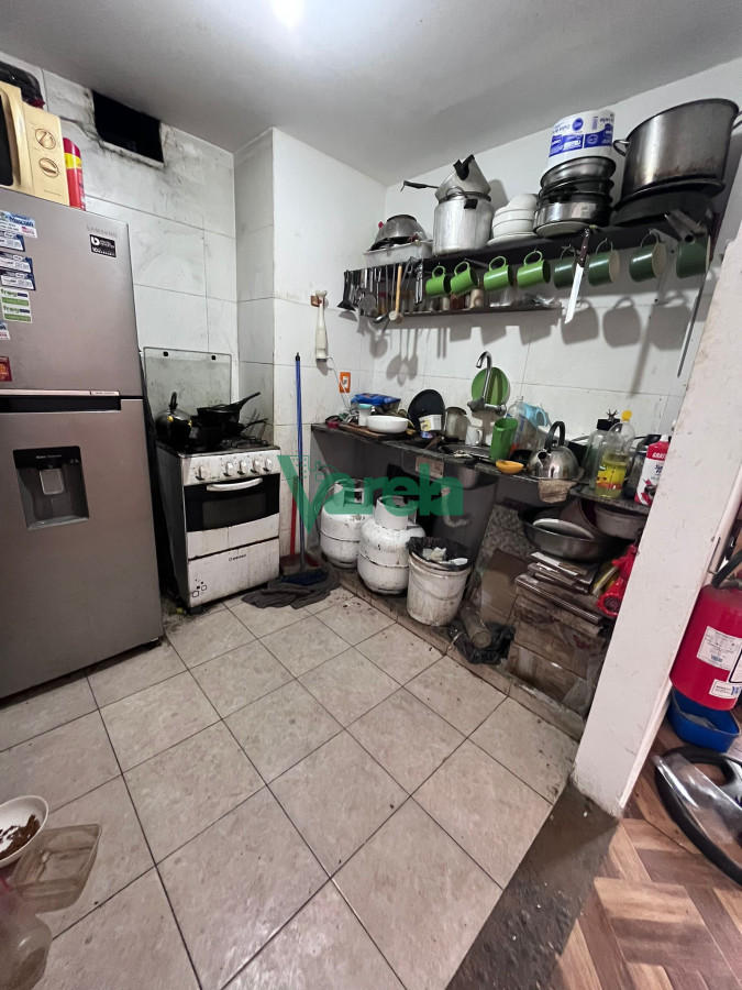 Apartamento ID.21465 - venta apartamento 1 dormitorio sobre 18 de julio contrafrente vista despejada ideal renta