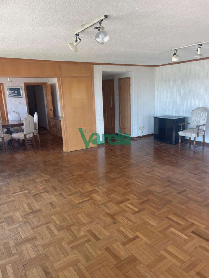 Apartamento ID.22881 - Venta apartamento ,Pocitos Nuevo,3 dormitorios y servicio,4baños,2 garajes, vista única
