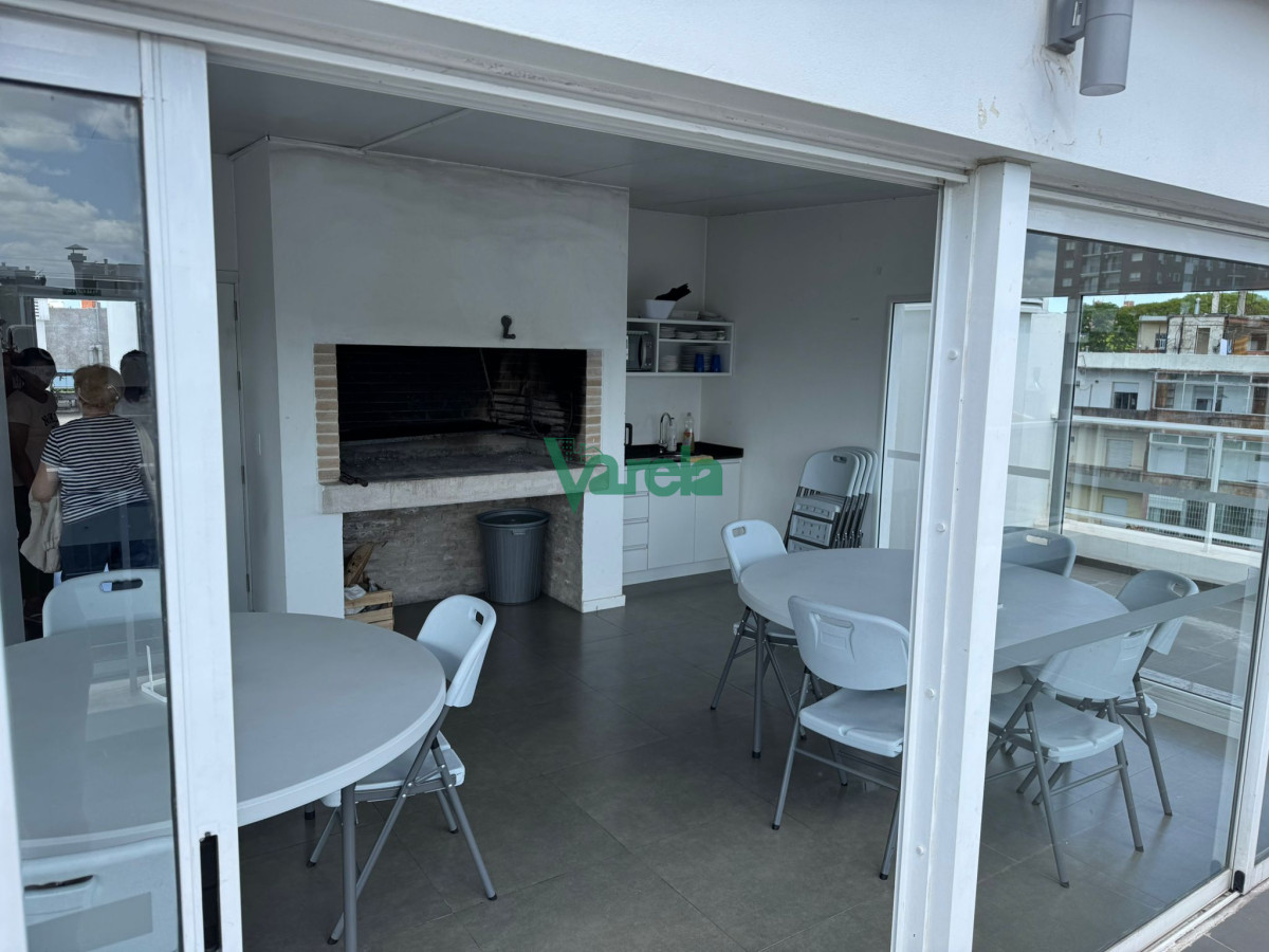 Apartamento ID.21738 - Alquiler apartamento monoambiente Malvin Rivera y C. del Uruguay, totalmente equipado