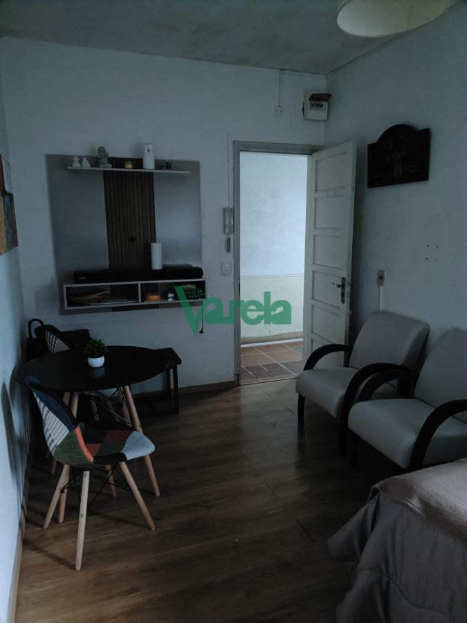 Apartamento ID.22728 - Venta de 2 apartamentos en Cordon, uno de 3 dormitorios y un monoambiente