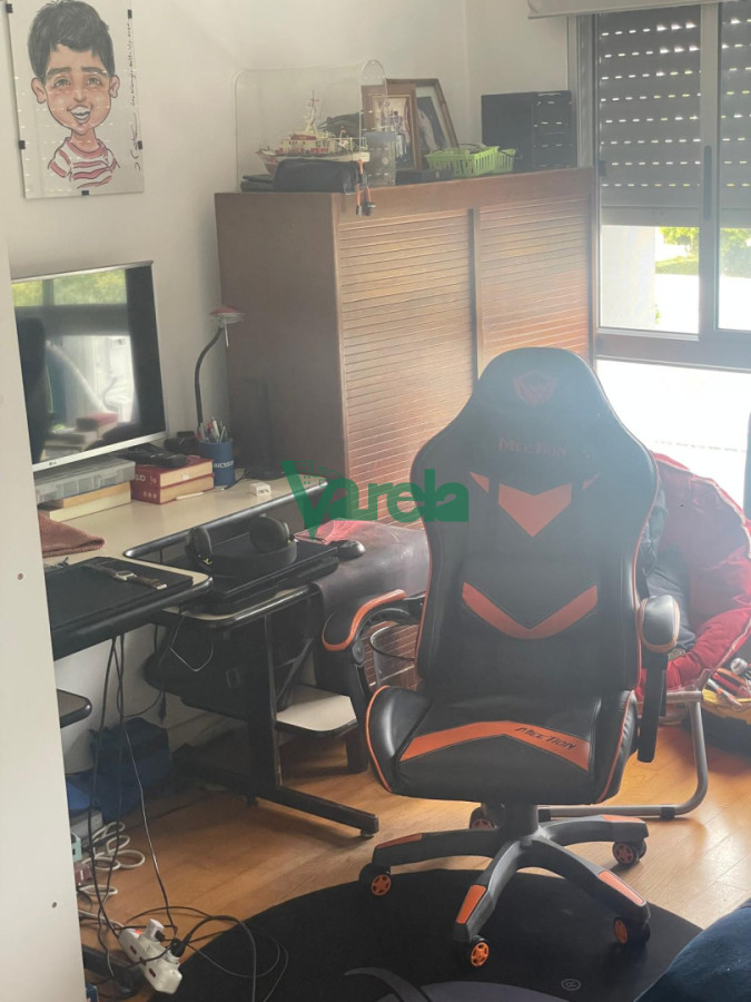 Apartamento ID.22827 - Venta apartamento Carrasco 2 dormitorios 2 baños, garaje doble