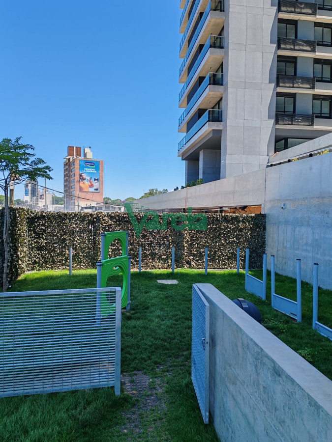 Apartamento ID.22750 - Alquiler de apartamento en Malvin monoambiente a estrenar con terraza
