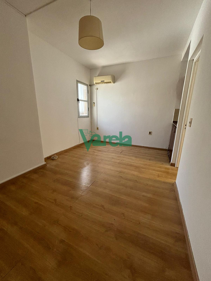 Apartamento ID.22834 - Monoambiente en Cordón Sur