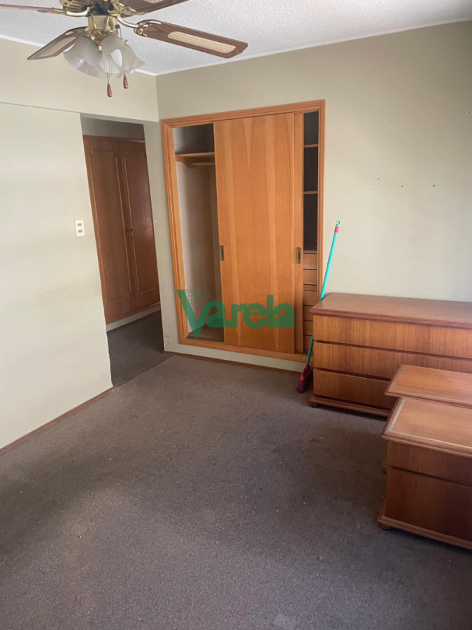 Apartamento ID.22881 - Venta apartamento ,Pocitos Nuevo,3 dormitorios y servicio,4baños,2 garajes, vista única