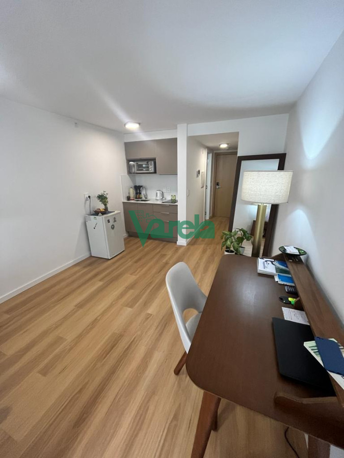 Apartamento ID.21464 - VENTA MONOAMBIENTE MALVIN, Torre Arenas, metros Rambla