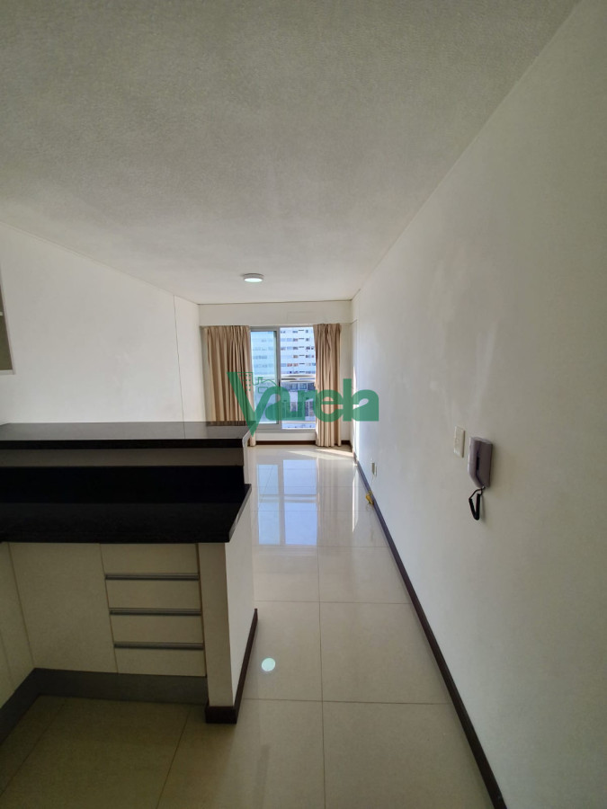 Apartamento ID.22631 - Venta Apartamento Monoambiente Piso Alto Ideal Renta Cordon