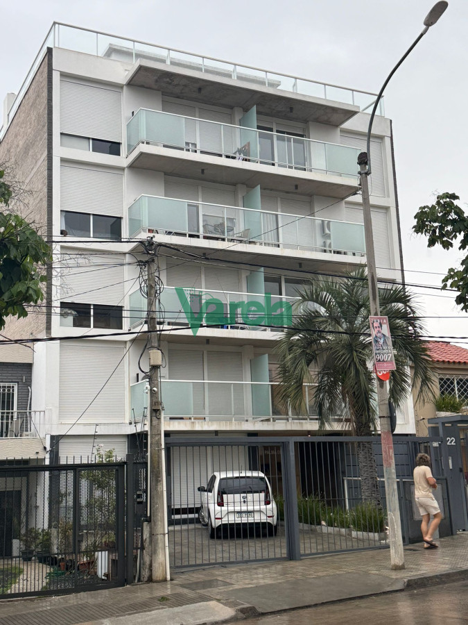 Apartamento ID.21738 - Alquiler apartamento monoambiente Malvin Rivera y C. del Uruguay, totalmente equipado