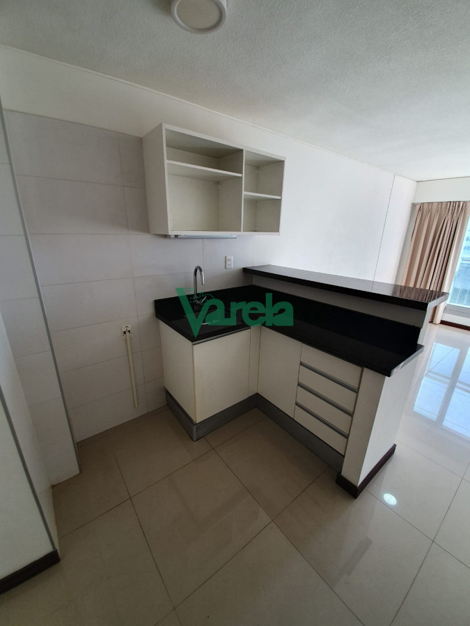 Apartamento ID.22631 - Venta Apartamento Monoambiente Piso Alto Ideal Renta Cordon