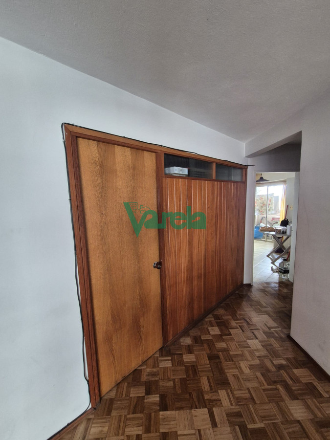 Apartamento ID.22665 - Venta apartamento en Tres Cruces 2 dormitorios mas un tercer dormitorio