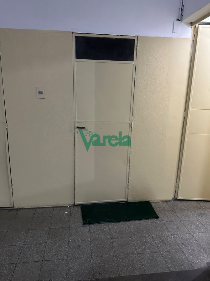 Apartamento ID.22907 - Venta apartamento Punta Carretas 3 dormitorios, servicio, terraza, garage