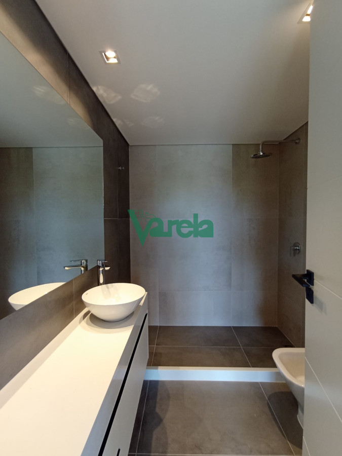 Apartamento ID.22197 - Venta apartamento, carrasco norte, 2 dorm, 2 baños, con las mejores terminaciones y servicios!!!!!