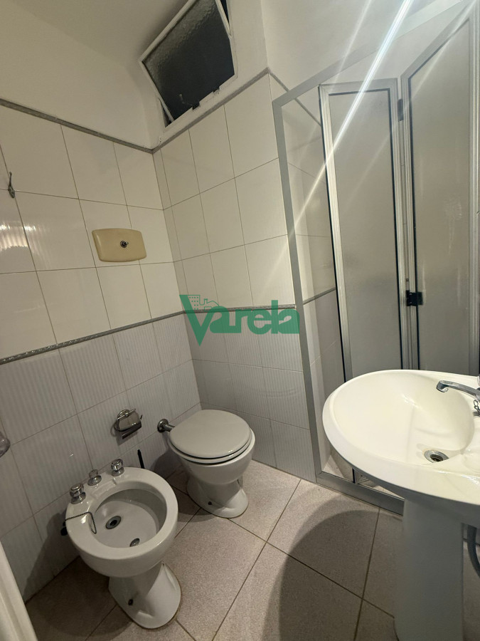Apartamento ID.22868 - Venta Apartamento 3 dormitorios 3 baños servicio Pocitos Rambla Garage