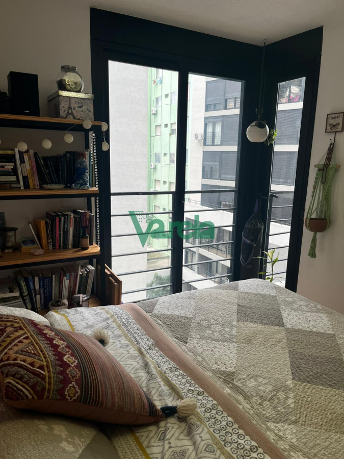 Apartamento ID.22743 - Apartamento en alquiler en La Blanqueada 1 dormitorio, living con terraza, aire acondicionado