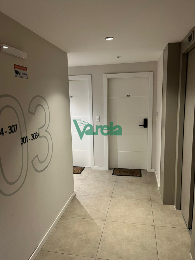 Apartamento ID.22743 - Apartamento en alquiler en La Blanqueada 1 dormitorio, living con terraza, aire acondicionado