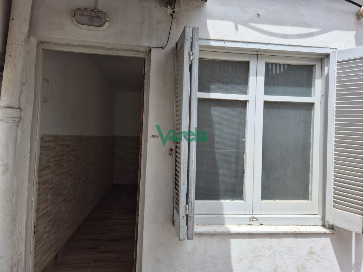 Apartamento ID.22828 - Alquiler Apartamento 1 Dormitorio 1 Baños Pocitos Patio