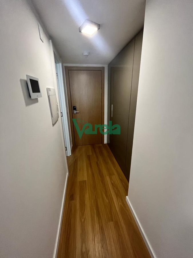 Apartamento ID.21464 - VENTA MONOAMBIENTE MALVIN, Torre Arenas, metros Rambla