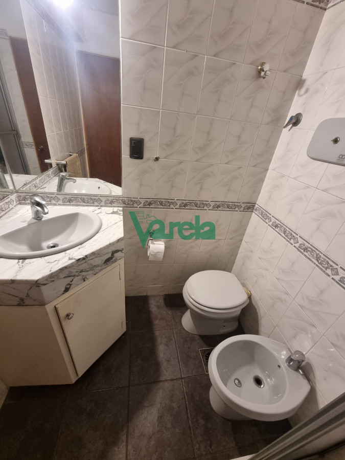 Apartamento ID.21982 - Apartamento venta, Parque Posadas Prado, 4 dormitorios 2 baños