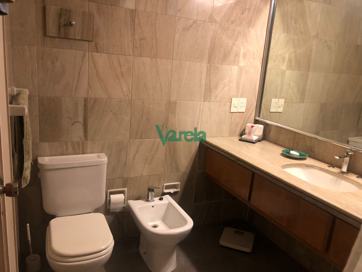Apartamento ID.22254 - Venta, apartamento Villa Biarritz, 3 dormitorios,4 baños, terrazas, losa