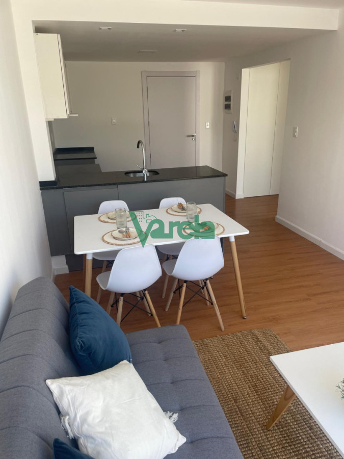 Apartamento ID.22879 - Apartamento venta Malvin, 1 dormitorio, a estrenar, con patio