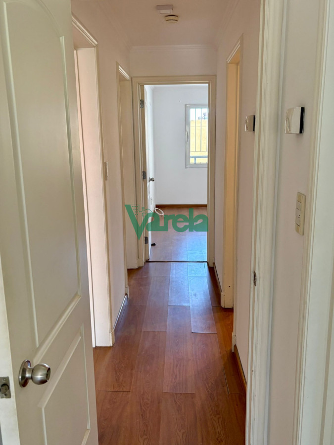 Apartamento ID.22847 - Apartamento en alquiler Pocitos, tres dormitorios 2 baños y garage