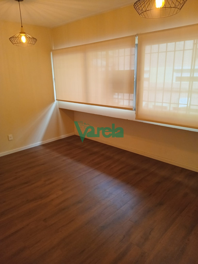 Apartamento ID.22145 - Apartamento para oficina con posibilidad vivienda Cordon 2 dorm