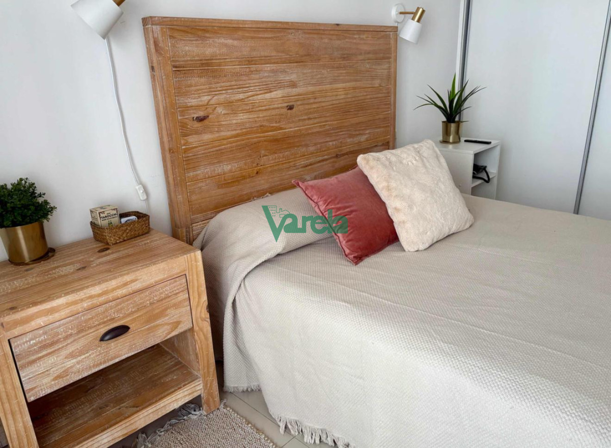 Apartamento ID.22573 - Venta Apartamento 2 Dormitorios 2 Baños Garage Piscina P Carretas
