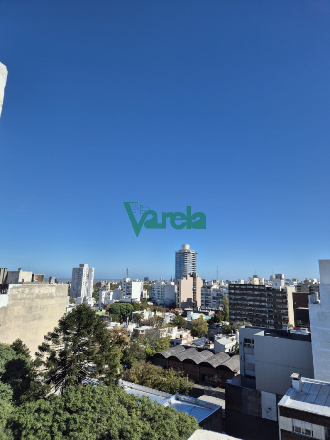Apartamento ID.23043 - Venta de apartamento, Pocitos, 1 dormitorio con terraza y patio