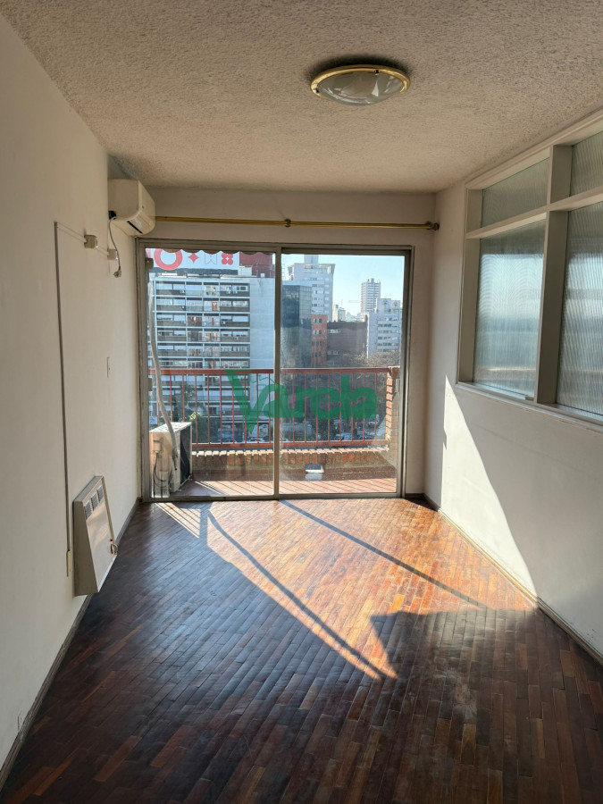Apartamento ID.22604 - Apartamento en venta Parque Batlle 3 dormitorios, 2 baños, y terraza