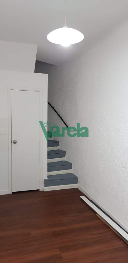 Apartamento ID.22500 - Venta apartamento tipo casa, independiente, 1 dormitorio, Cordon, Bvar Artigas a mts