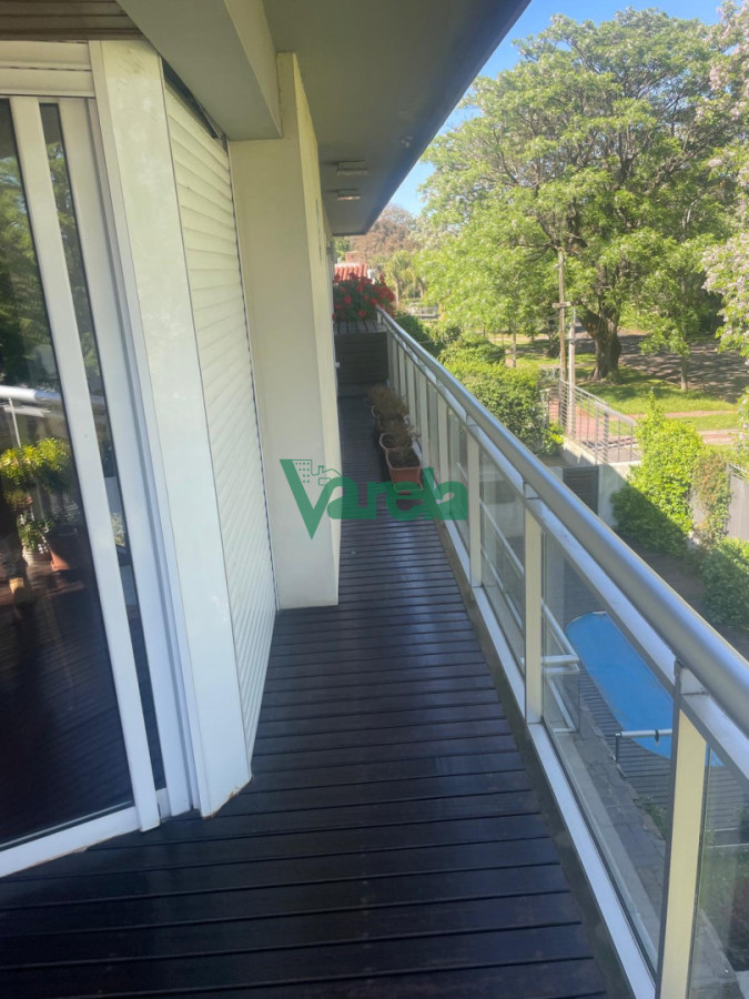 Apartamento ID.22814 - Venta Apartamento Punta Gorda, 4 dorm,4 baños, azotea con parrillero, piscina, 2 garajes