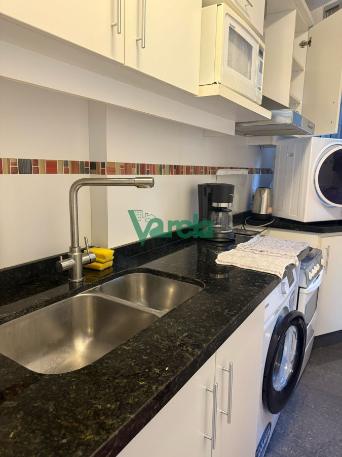 Apartamento ID.22606 - Alquiler apartamento 2 dormitorios Punta Carretas Amueblado