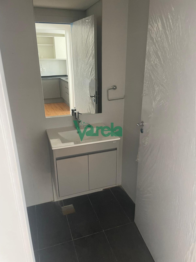 Apartamento ID.22879 - Apartamento venta Malvin, 1 dormitorio, a estrenar, con patio