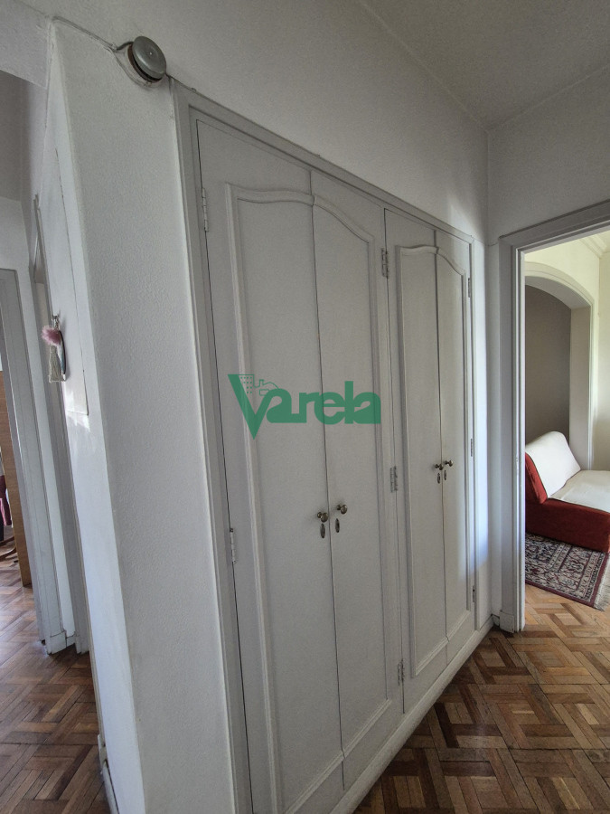 Apartamento ID.22760 - Venta apartamento Tres Cruces, 3 dormitorios, terraza, 2 baños