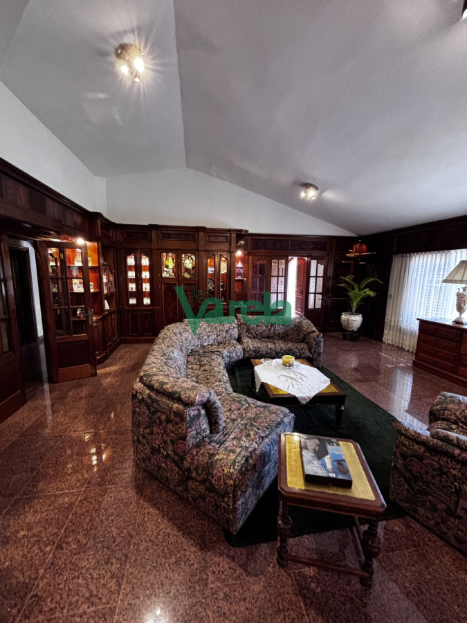 Casa ID.22574 - Casa en venta en El Pinar Sur 5 dormitorios 5 baños !! 