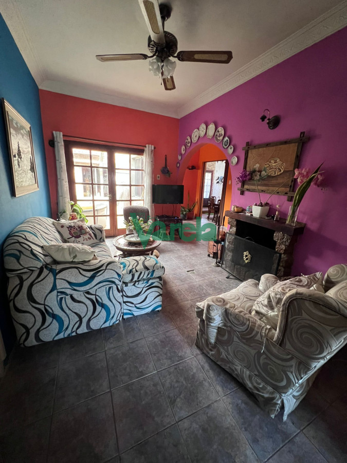 Casa ID.21883 - Venta nuda propiedad, casa padron unico, con dos aptos, Malvin