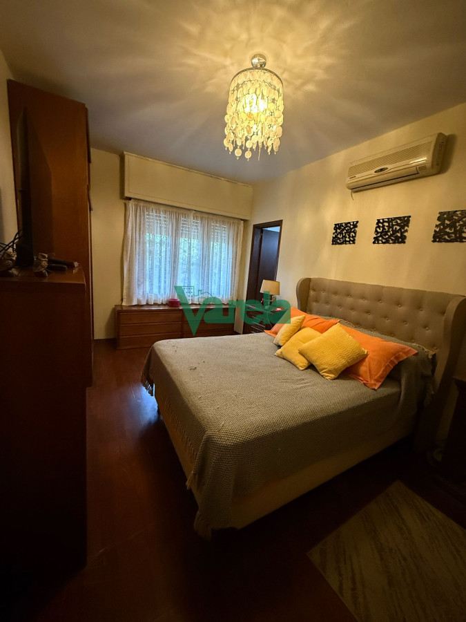 Casa ID.22593 - Venta Casa 3 dormitorios 3 baños garage piscina climatizada malvin