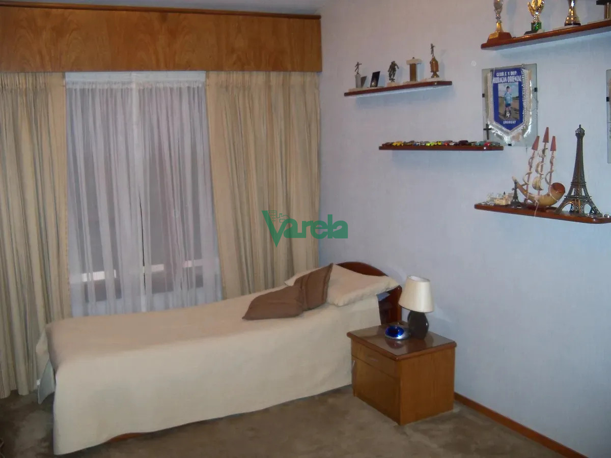 Casa ID.22671 - Venta Casa Con Galpon Ideal Negocio y Vivienda Colon
