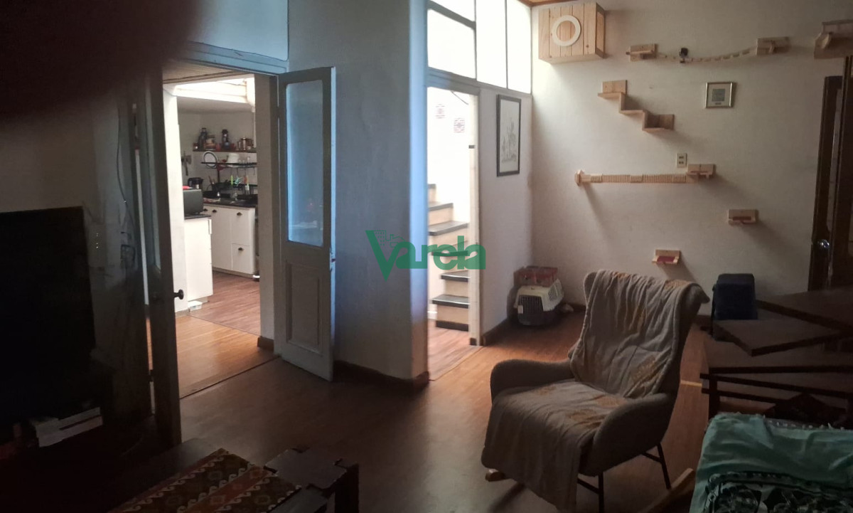 Casa ID.22809 - Casa Cordón 3 dormitorios 2 baños living con estufa a leña, azotea con parrillero