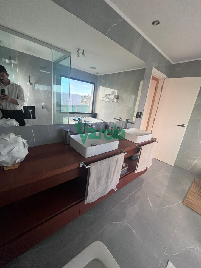 Casa ID.22168 - venta muy buena casa en colinas de carrasco 3 dormitorios 3 baños jacuzzi