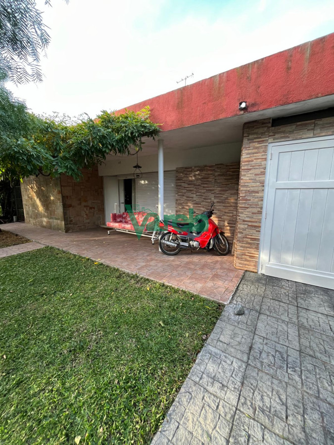 Casa ID.22626 - VENTA DE CASA SALINAS, 4 DORMITORIOS Y 2 BAÑOS