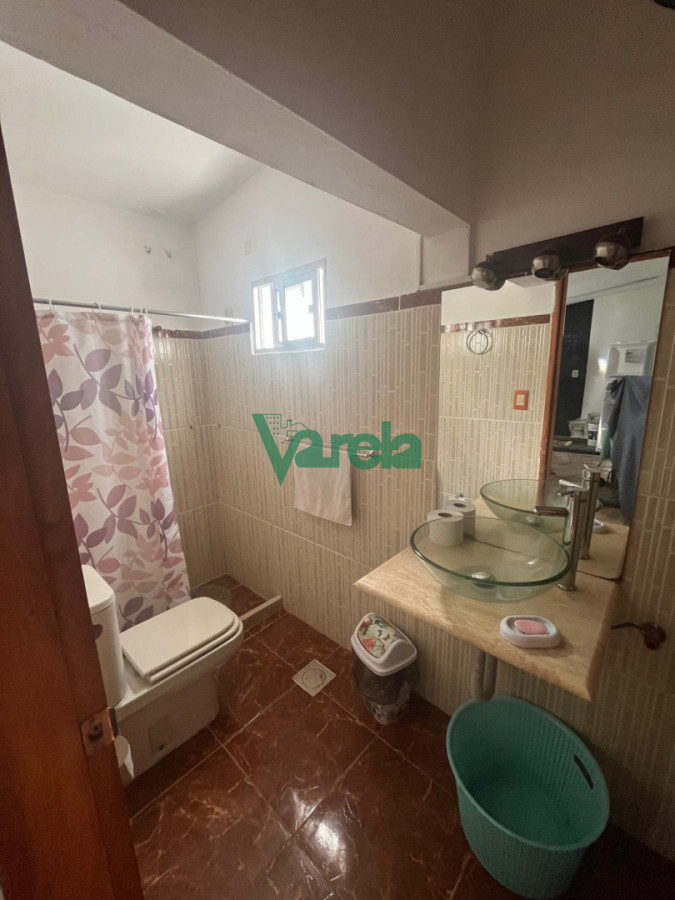 Casa ID.22949 - Venta de casa en Salinas sur, 2 dormitorios, apartamento y piscina