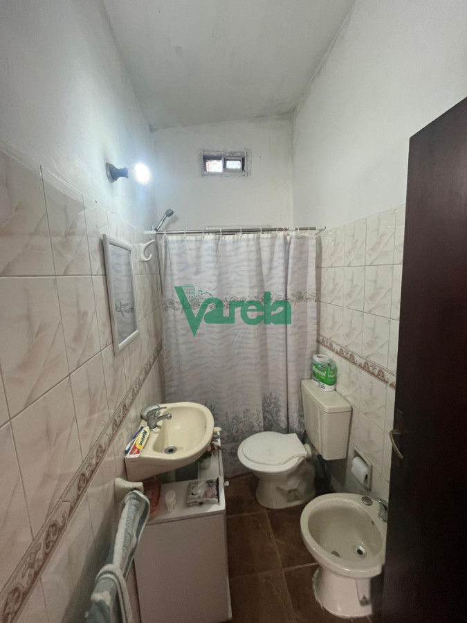 Casa ID.23175 - Casa en venta Salinas, 3 dormitorios, living estufa leña y apto