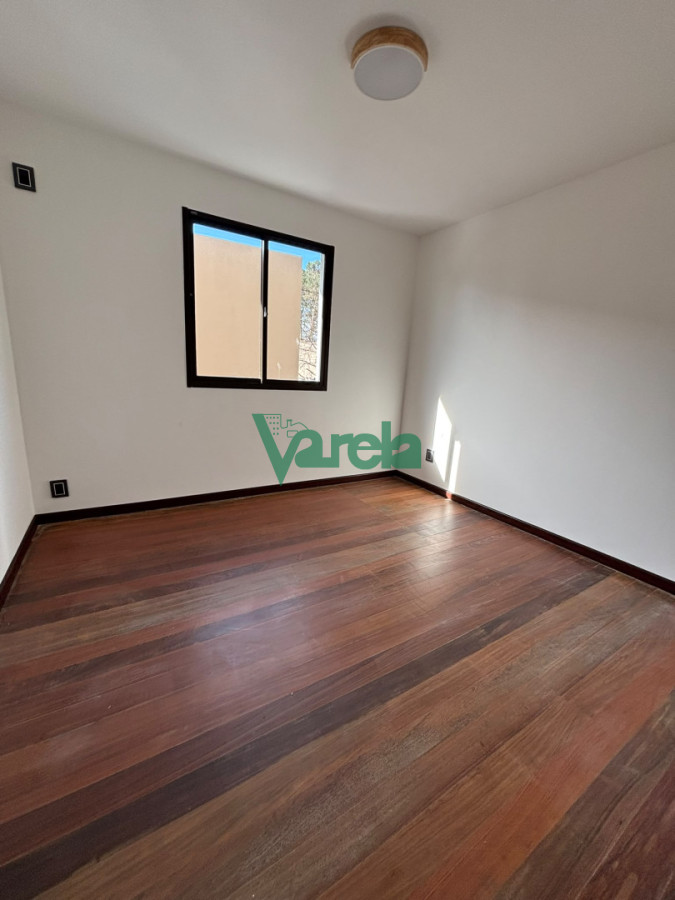 Casa ID.23153 - Casa en venta a estrenar en Lomas de Solymar 5 dormitorios 2 baños