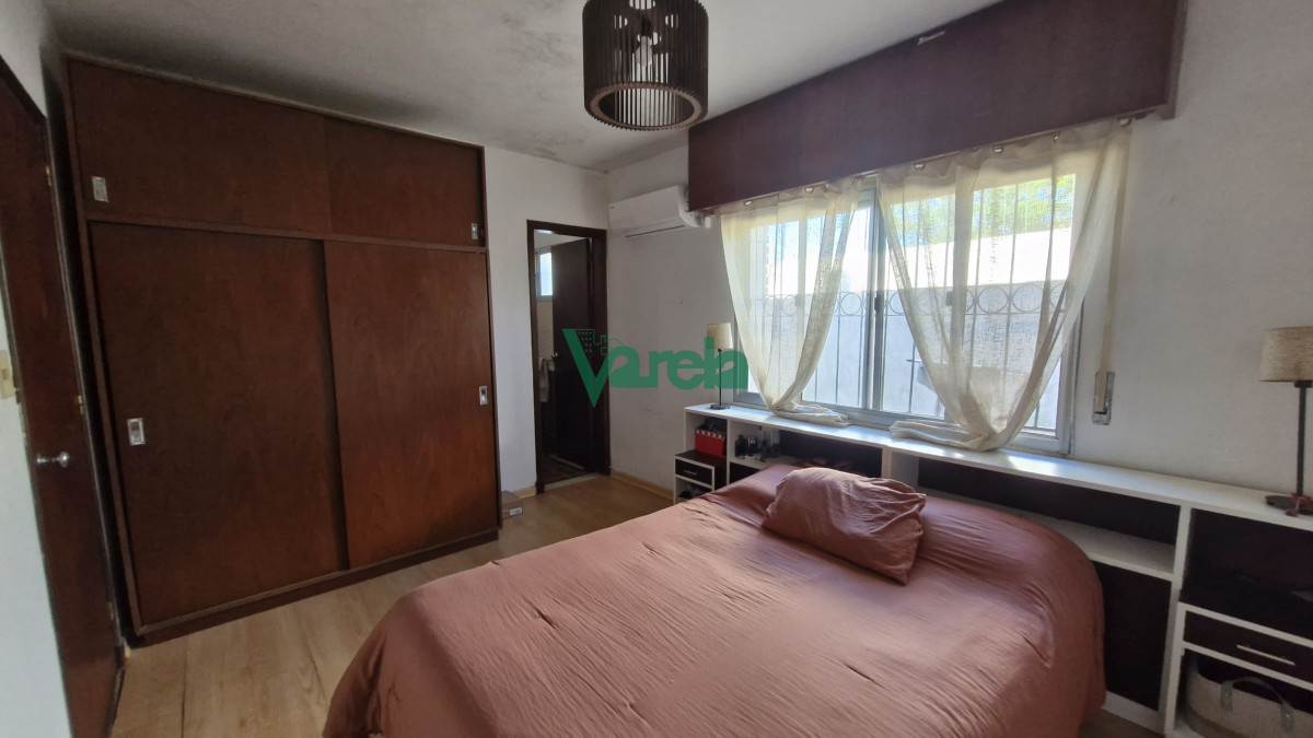 Casa ID.22587 - Casa venta Solymar sobre rambla, 2 dormitorios, fondo y  barbacoa