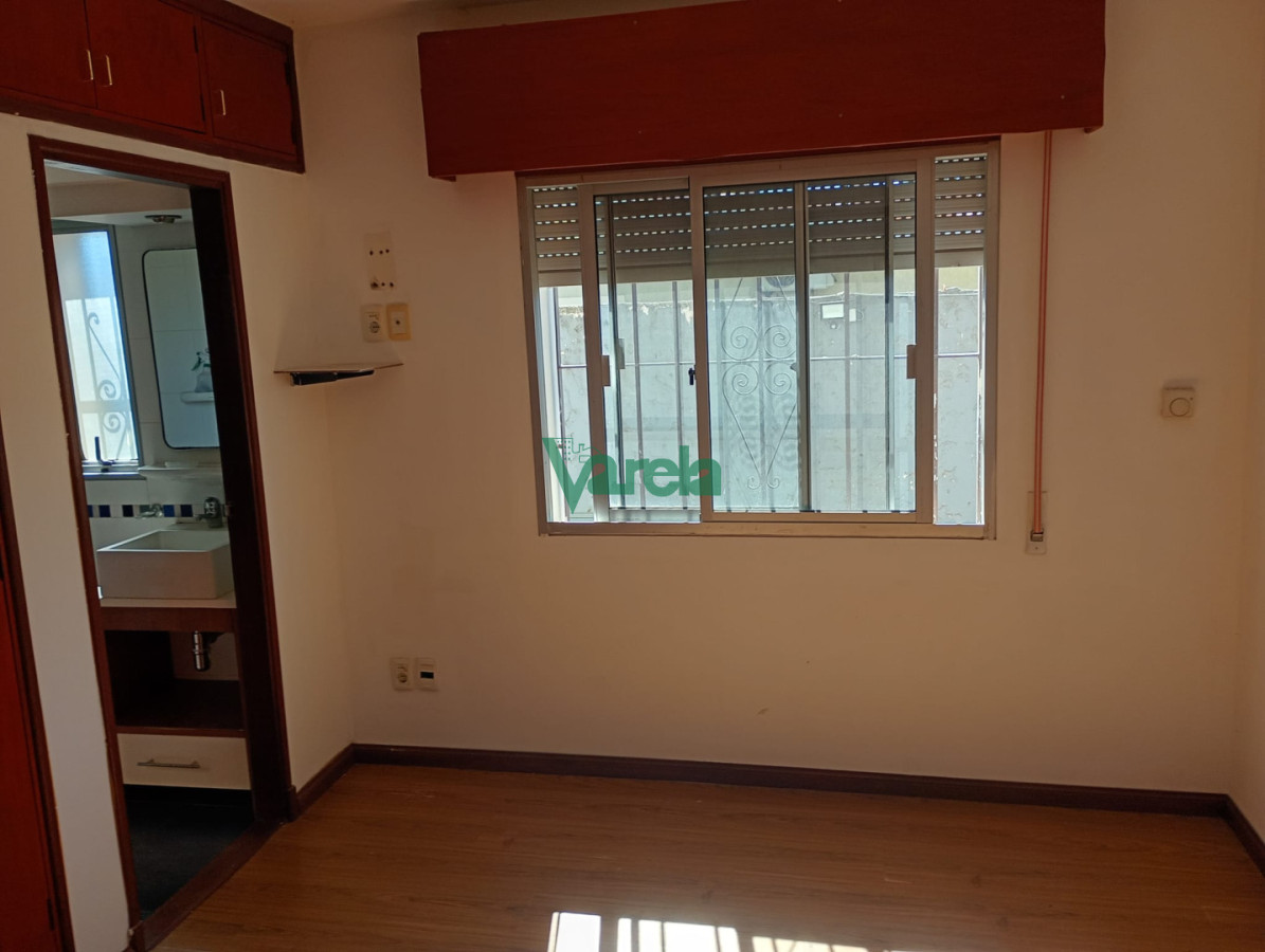 Casa ID.23170 - Venta Casa Carrasco norte, 6 dormitorios, 5baños, en 2 plantas 