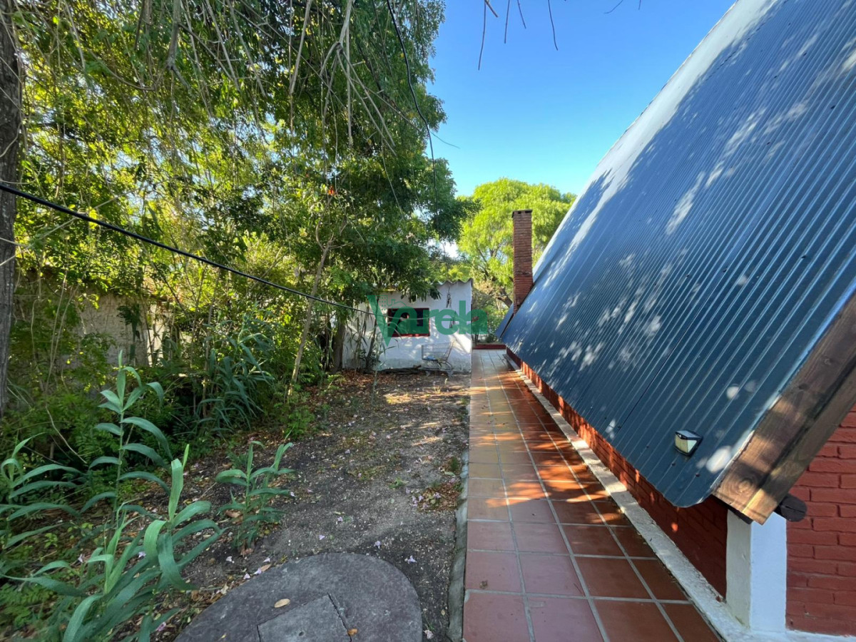 Casa ID.22966 - Casa de 3 dormitorios y 2 baños en La Floresta Sur