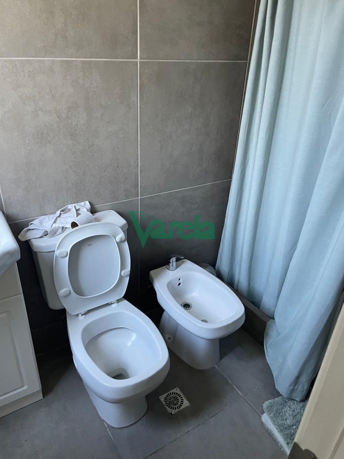 Casa ID.22630 - Venta casa en Mirador de la Tahona, 3 y servicio, 240 m2 en 1000 m2 de terreno